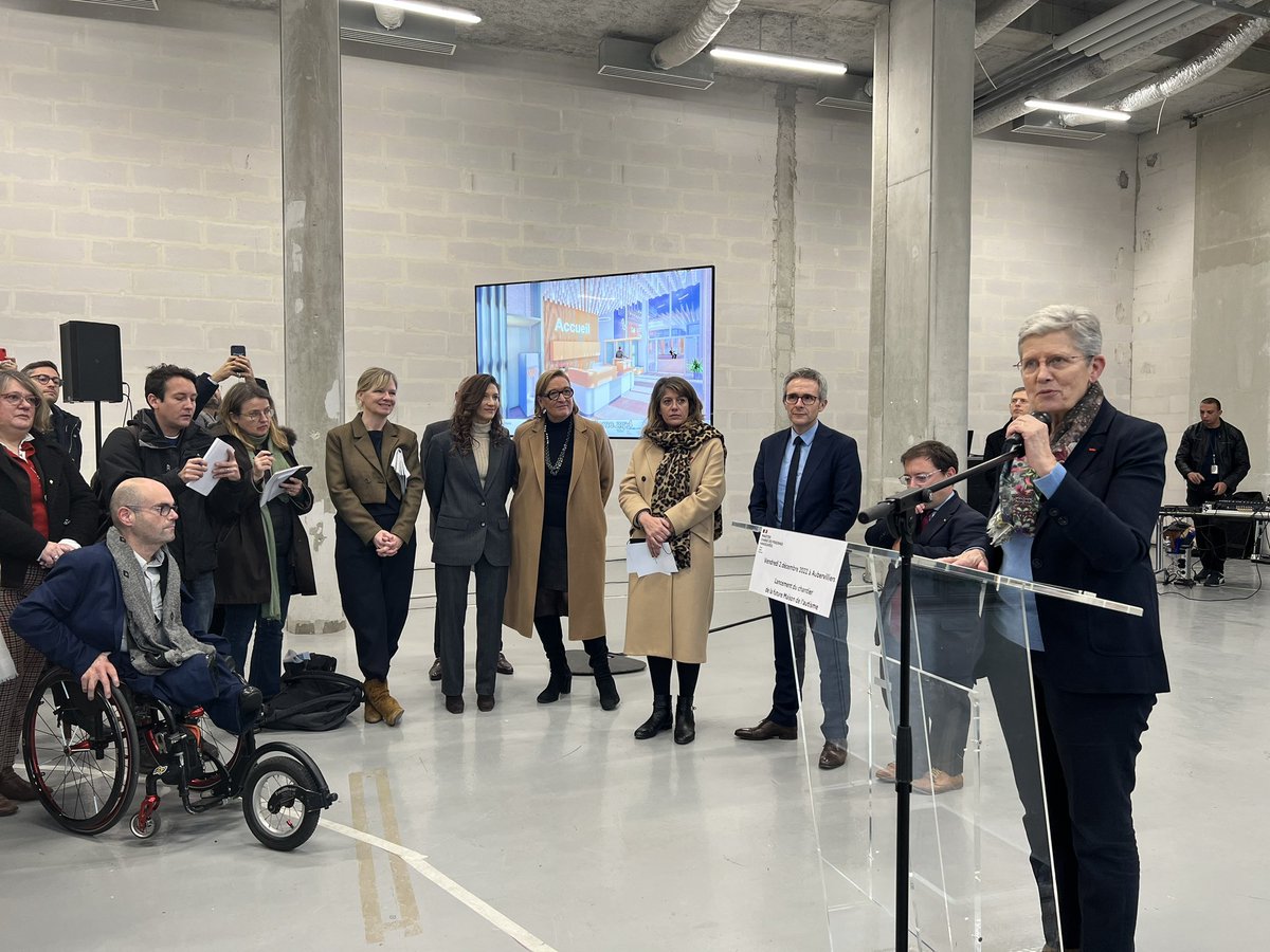 Lancement des travaux de la future Maison nationale de l'#Autisme à #Aubervilliers, en présence de <a href="/gdarrieussecq/">Geneviève Darrieussecq</a>. 
Une bonne nouvelle pour les personnes autistes, leurs familles et les proches aidants, en cette veille de journée mondiale des personnes handicapées. #handicap