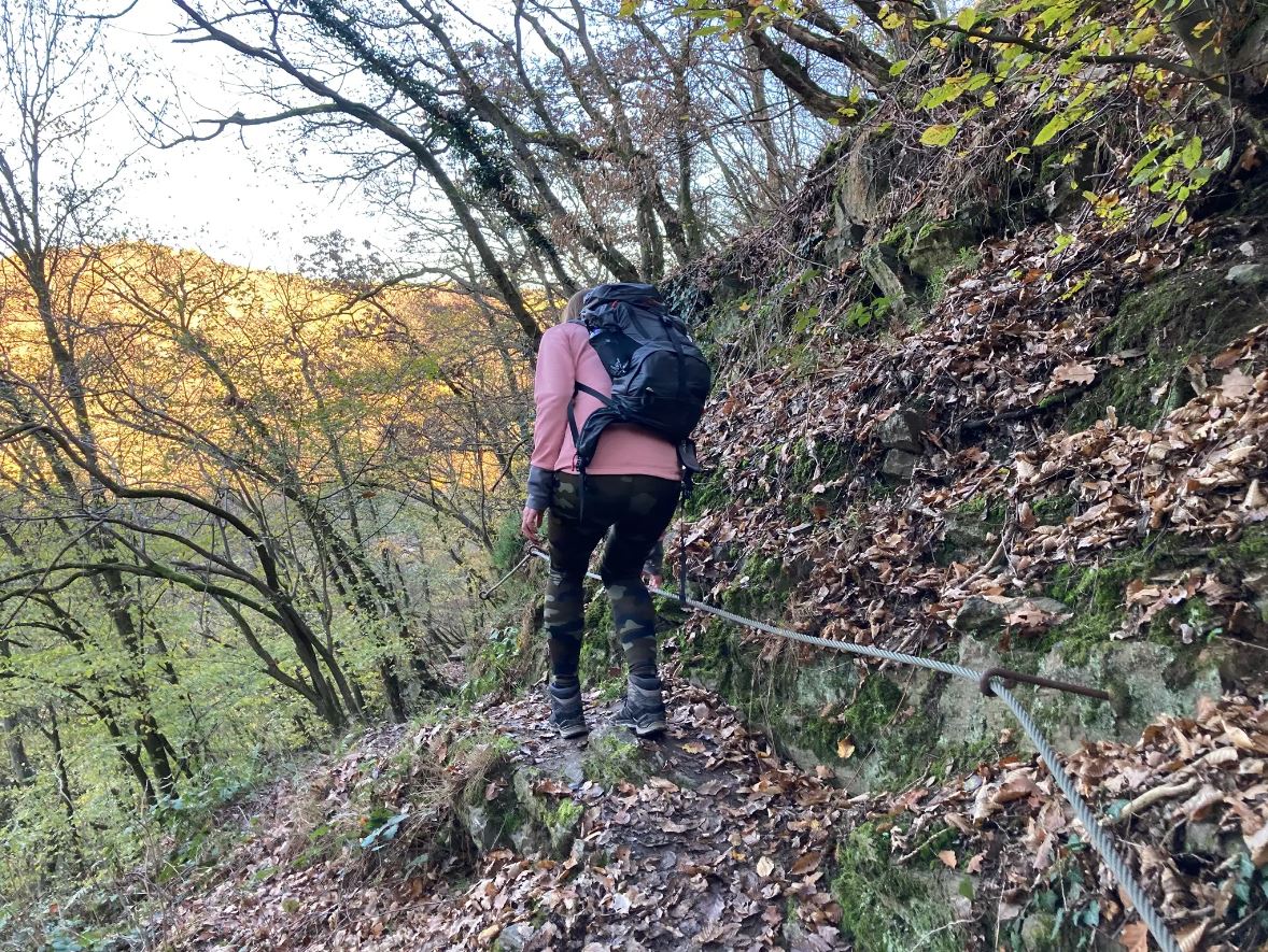 Aber nicht nur das: Wir krempeln den Blog um, überarbeiten Social-Media-Profile und vieles mehr.

In den nächsten 20 Tagen werde ich hier über mein Jahr 2022 berichten. Und ab dem 20.12. könnt ihr das Endergebnis lesen. Stay tuned! 😍

#jahresrückblog22 #wandernmachtglücklich