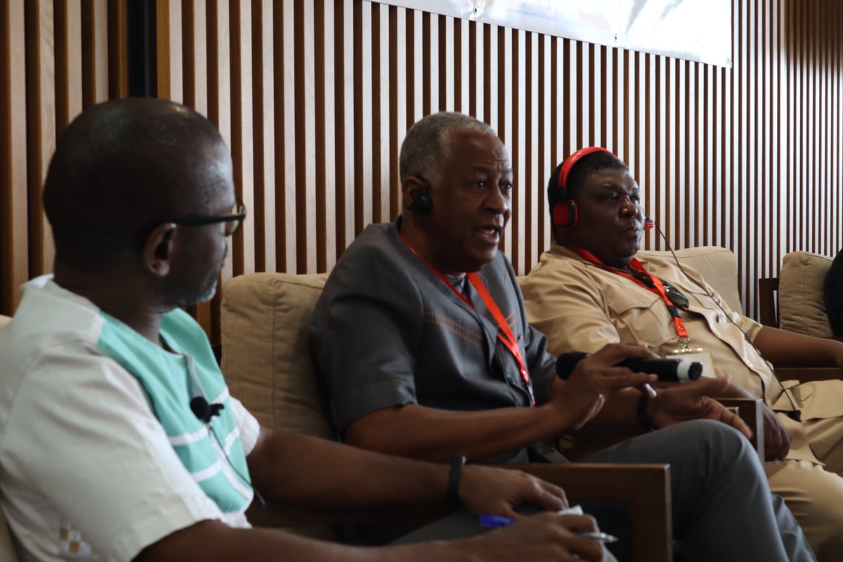 BissauUndp's tweet photo. #Water, #sanitation, #wastemanagement, #energy, and #naturalresources management. All these are key elements to improve the business environment in #GuineaBissau and to favour inclusive and sustainable growth in the country.
#BissauRisingForum #BuildingForwardBetter https://t.co/pxVSQnLwzL