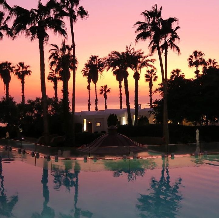 You can't stay at Annabelle without capturing an awesome sunset! 🌆  

📸 : <a href="/deyermond/">Stephen Deyermond</a>

annabelle.com.cy

#annabellehotel #cyprussunsets