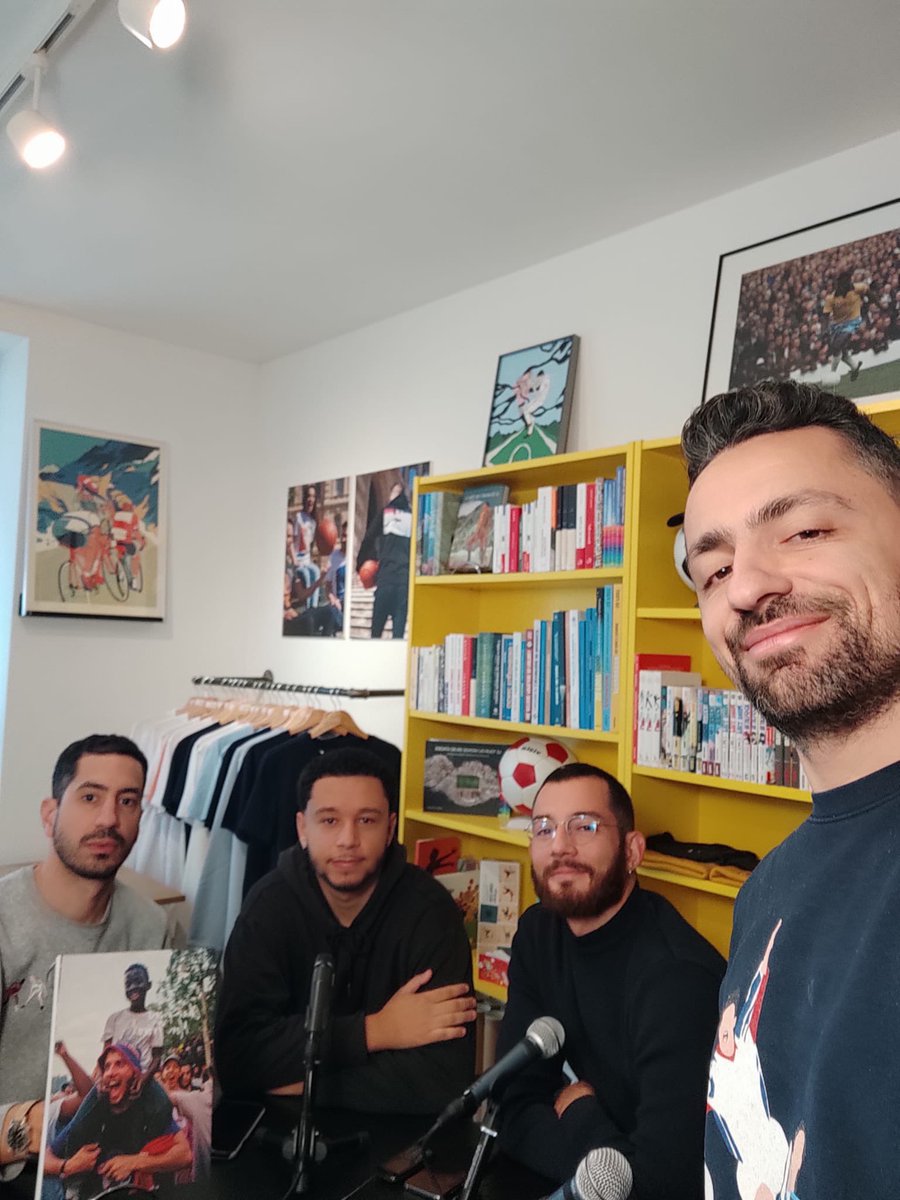 On est live ! 👉 twitch.tv/maisontransver… @AnalogFootball