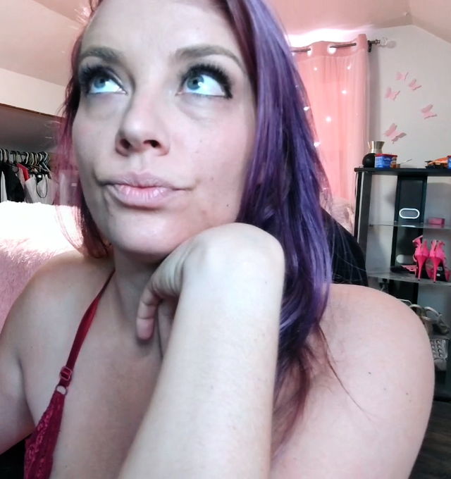 Thinking I need some content ideas! Who can help a girl out?!!! https://t.co/OHlHFBDfRJ<a href="/tag/cheapass"class="tags"><span>#cheapass</span></a>
