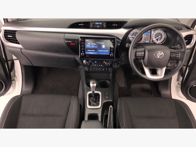 HTMalanda's tweet photo. 🔥🔥🔥Demo Sale🔥🔥🔥
2022 Hilux 2.8 SC 4X4 AT
17 000 km
R769 900
Call or WhatsApp us on 0826507370
#bestdeals #PreLovedCars #DJTira #PreownedCars #durban #HalfwayMalandaToyota #HalfwayToyota #halfwaygroup #PopularCars #ToyotaDealer #Toyota #halfwaymalandatoyota #djtira #Hilux https://t.co/NtZKvFP8IZ