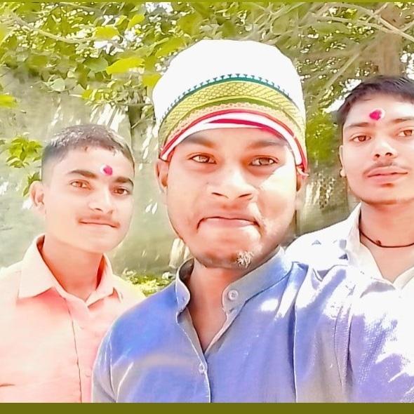 AzadCha84750174's tweet photo. #NewProfilePic https://t.co/xS1J6d6CoS