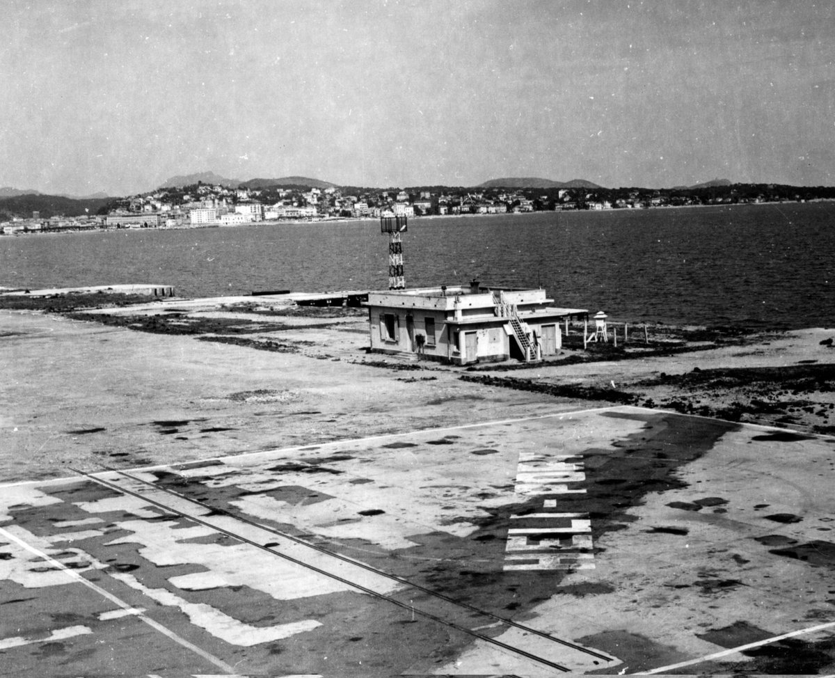 MeteoFrance_SE's tweet photo. Il y a 63 ans la catastrophe du barrage de #Malpasset avait lieu le 2 décembre 1959

📸 La station météorologique de #Fréjus, située sur la base aéronavale
au bord de la plage, avant et après ... toute la plaine avait été ravagée https://t.co/9U0foI7E3d