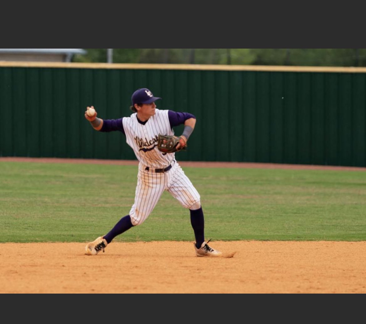 LCcats_baseball's tweet photo. Please continue to pray for our Senior @KadeShultz3 Kade Shultz. Kade was in an automobile accident last Thur night. He is in Huntsville Hospital ICU and has a long road ahead. His brother @Koleshultz3 is also a teammate. For His Glory! #shultzystrong #3•#22 https://t.co/C6Zbs5Kijc