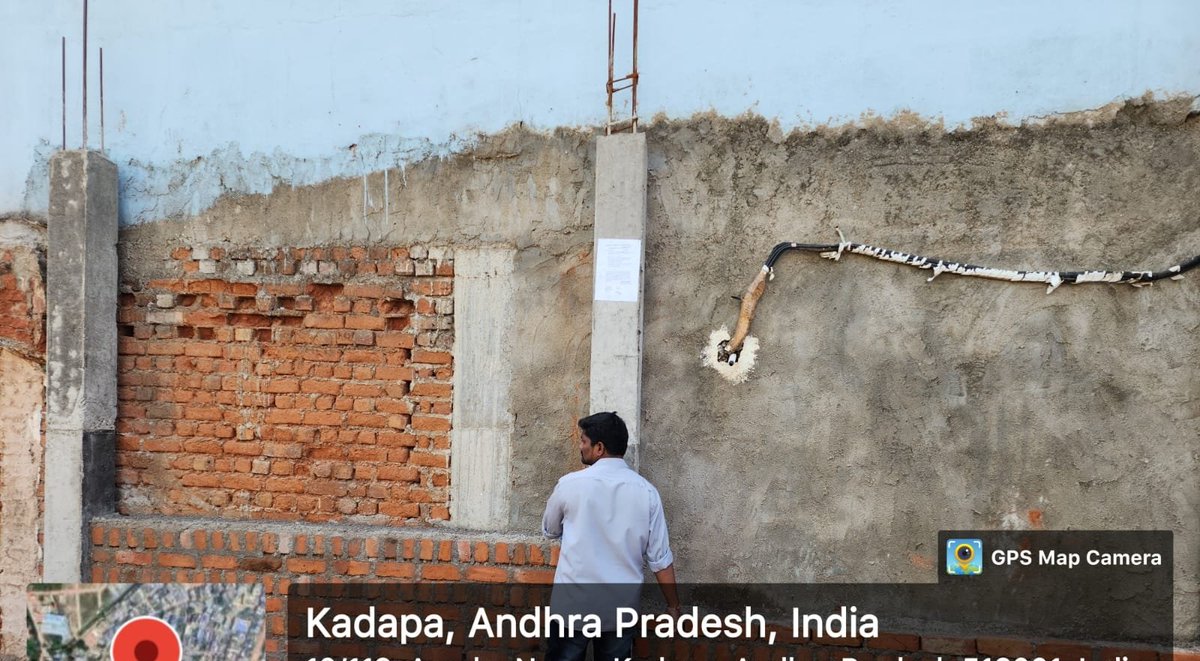 KadapaComsr's tweet photo. TP Staff & WPRS stopped unauthorised floor construction in the city. The commissioner has ordered severe action against unauthorised construction within Kadapa city limits.
#unauthorisedconstructions https://t.co/kMnbDBOuOE