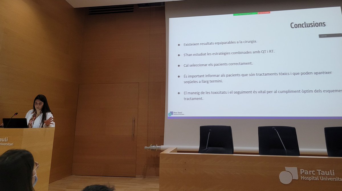 La Dr. M.Sierra resident d'Oncologia Medica de <a href="/parctauli/">Consorci Corporació Sanitària Parc Taulí</a> ens ha explicat avui a la sessió general: Estratègia d'organopreservació en tumors de laringe, recte i bufeta. Excel•lent revisió! #Cancer