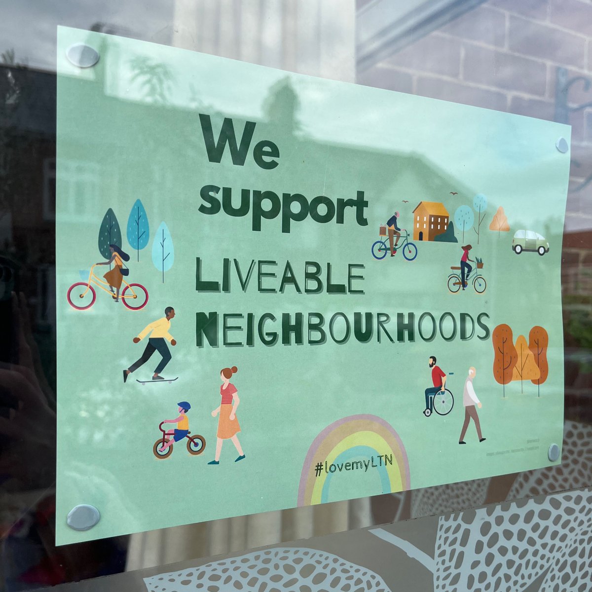 Ellen Bulleid tweet media