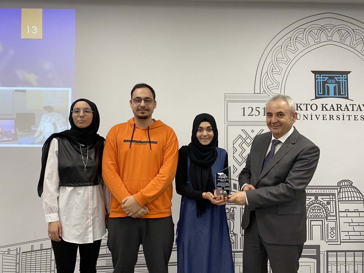 Öğrenci Toplulukları Ödül Töreni 22'de Yılın Etkinliği Ödülünün Sahipleri;
💬Tekno Yaz 1-2 Etkinliği ile;

▪️ Yazılımda Gelişim Topluluğu