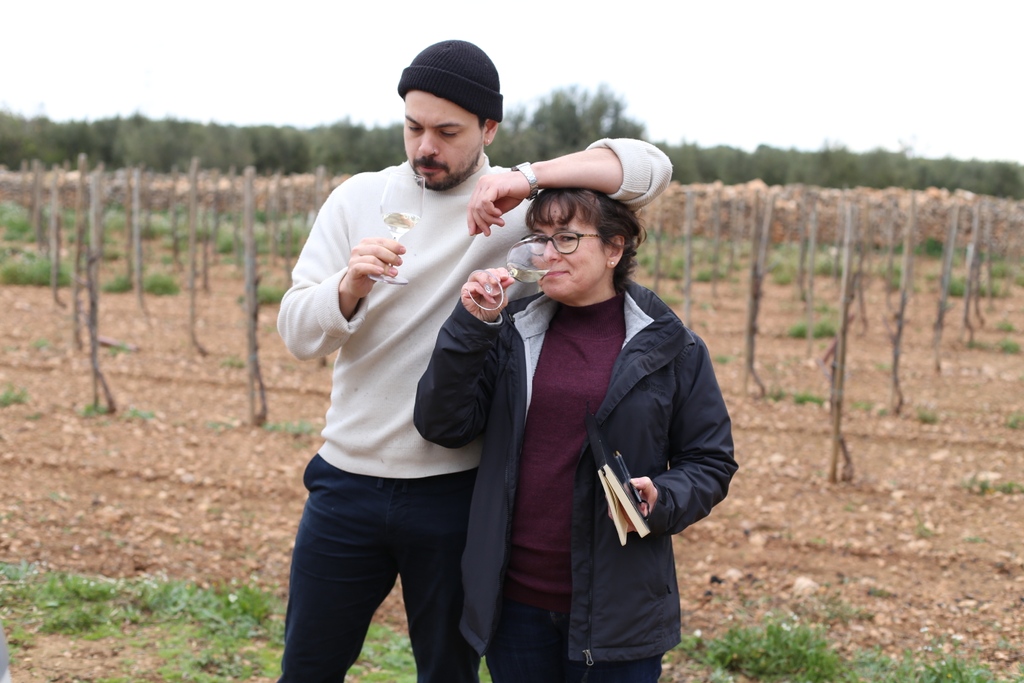 So it's goodbye/adèu! 👋🏼

Thanks to @cellereudaldmassananoya <a href="/mascomtal/">Marta</a> <a href="/valldolina/">VallDolina</a> @closdelsguarans @vinyes_singulars @fincamasperdut @comalats @toniosorio @rosellmir  - you are all inspirational!

Thanks to all our lovely customers too

Now for the next project.... 

#Laltrevi