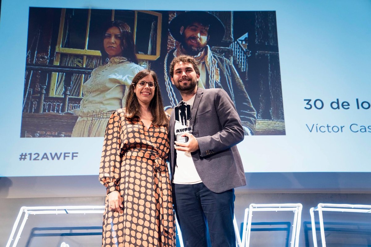 Vickasprods's tweet photo. GANAMOS el premio a mejor cortometraje por el público. En una experiencia única conociendo y conviviendo con grandes personalidades y estrellas del cine durante un fin de semana increíble en Tabernas , Almería. https://t.co/PShvwg6m7d