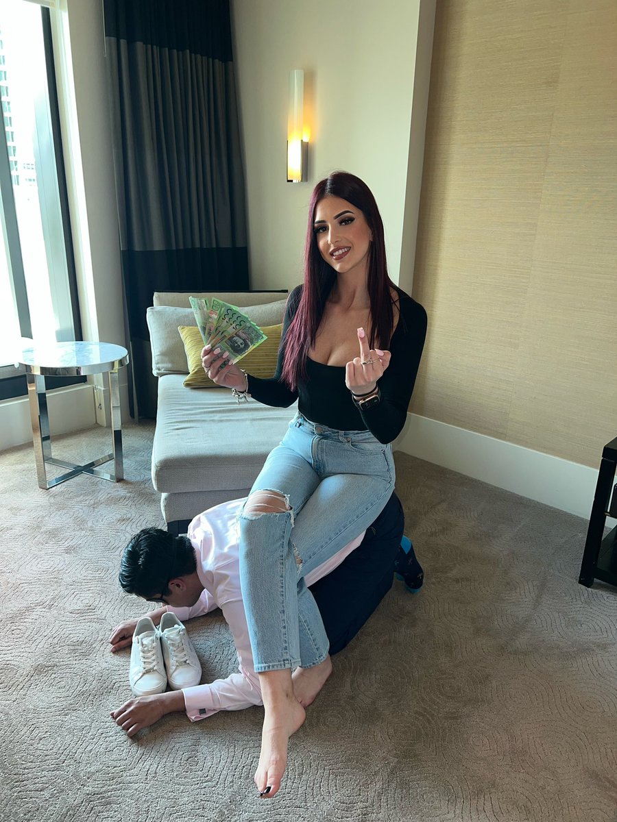 QueenHolly11's tweet photo. Exactly where he belongs. 🐶 

• findomaus findom meet humanatm footfetish https://t.co/xuenC9Xipr