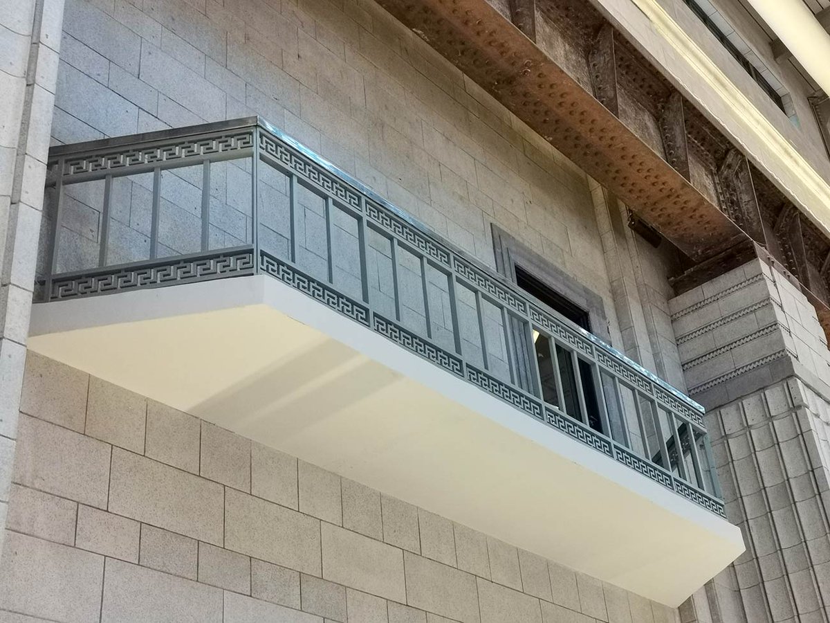 nineelmsorg's tweet photo. A real fairy-story balcony in Turbine Hall A @batterseapwrstn.
#nineelms #london
#batterseapowerstation
#battersea
#nineelmsneighbourhood
#nineelmsarchitects
#gilesgilbertscott
#wilkinsoneyre https://t.co/XP3wTp8AcZ