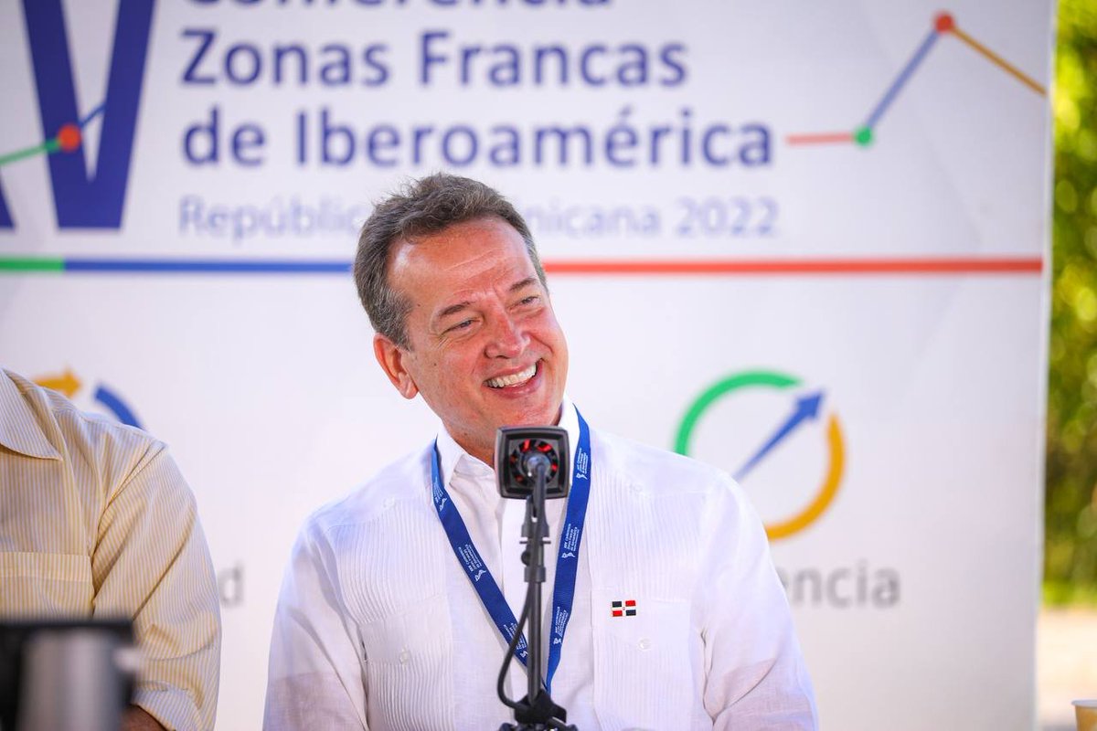 itobisono's tweet photo. Seguimos exponiendo los avances del sector Zonas Francas, el éxito alcanzado en materia de producción y generación de empleos y las posibilidades del país en términos de exportación, para seguir atrayendo la inversión extranjera.

#EncuentroIberoamericanoZonasFrancas https://t.co/Or0WNYHeXz