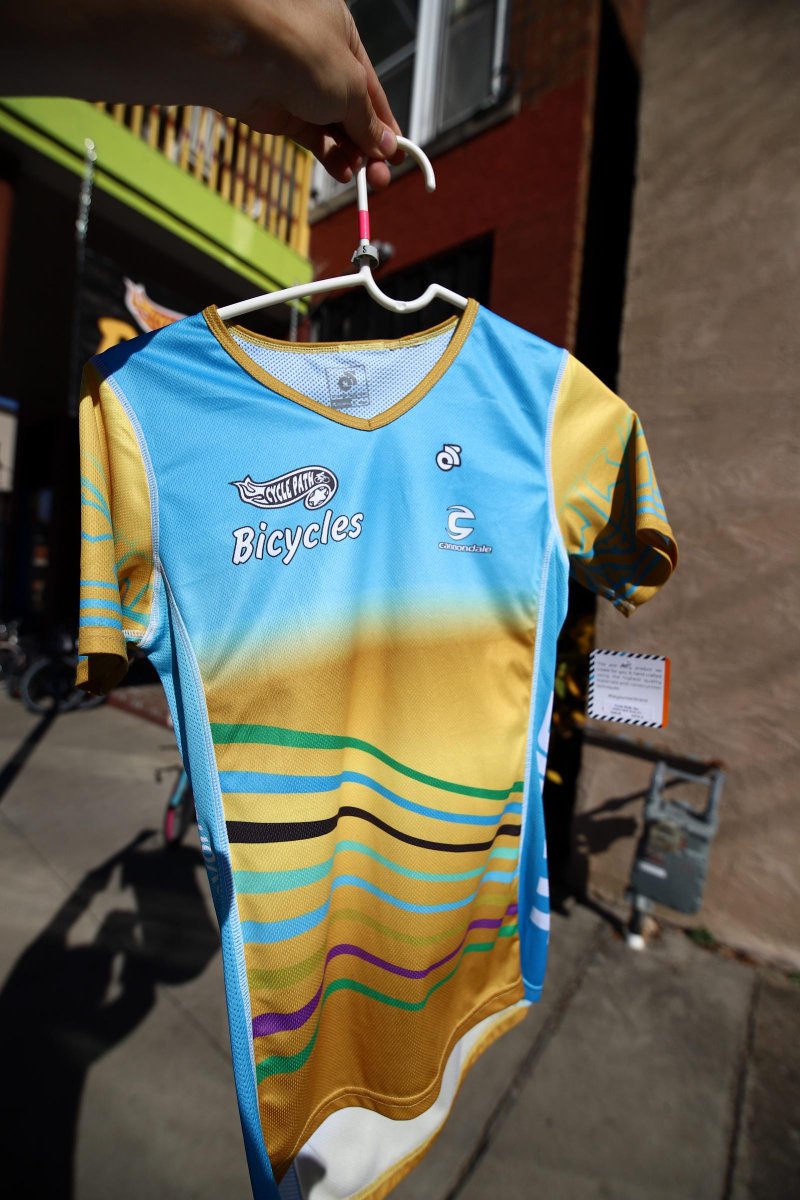 Need some new high-vis gear for the trails around Appalachia? We've got plenty!

#AthensCyclePath #BikeAthensOhio #Bikes #Cycling #AthensOhio #VisitAthensOhio #NewBikeDay #BikeShop #BikeMechanic