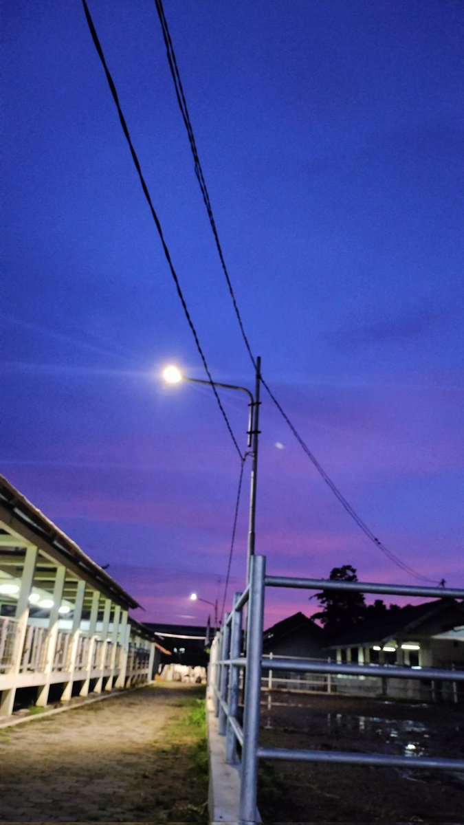 Fulllaprak's tweet photo. foto langit https://t.co/WhZ7MiOiGG