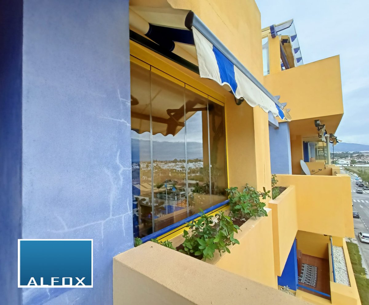 AlfoxRRSS's tweet photo. Como podeis comprobar en nuestra última instalación, lacamos nuestros Sistemas de #cortinasdecristal en el acabado necesario para adaptarnos a cualquier solución constructiva.
Solicita un presupuesto personalizado llamando al ☎️ 952 371 077. https://t.co/4bTe19chrk
#alfoxdiseno https://t.co/PZEA2yc0sz