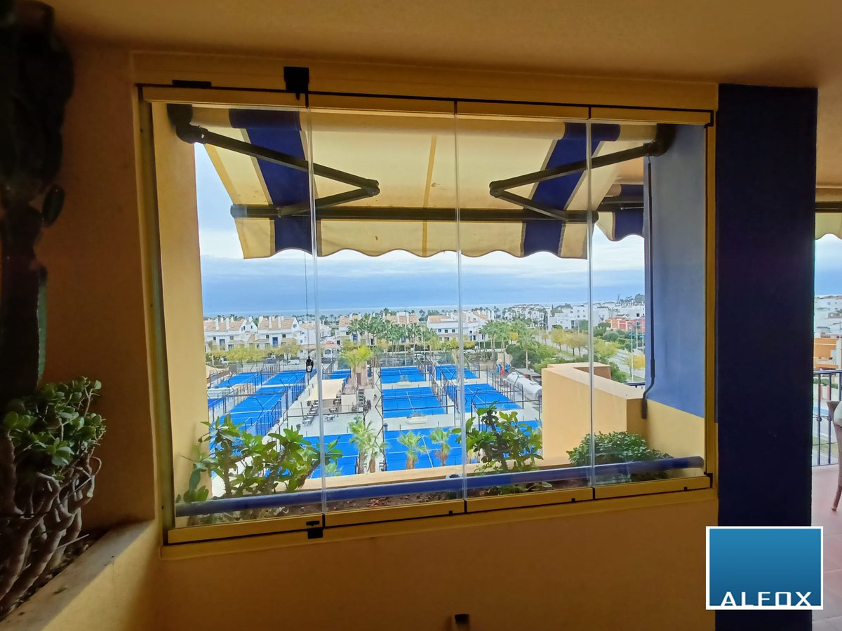 AlfoxRRSS's tweet photo. Como podeis comprobar en nuestra última instalación, lacamos nuestros Sistemas de #cortinasdecristal en el acabado necesario para adaptarnos a cualquier solución constructiva.
Solicita un presupuesto personalizado llamando al ☎️ 952 371 077. https://t.co/4bTe19chrk
#alfoxdiseno https://t.co/PZEA2yc0sz