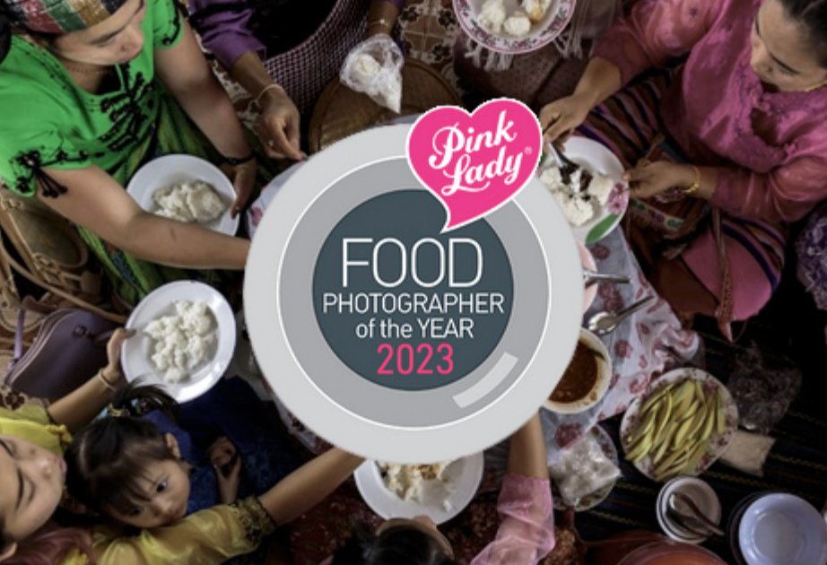 Photographers: have you considered your strategic plans for 2023? Check out this blog post <a href="/FoodPhotoAward/">World Food Photography Awards</a> where I'm interviewed about my approach to mentoring and guidance for photographers bit.ly/3ukotVi