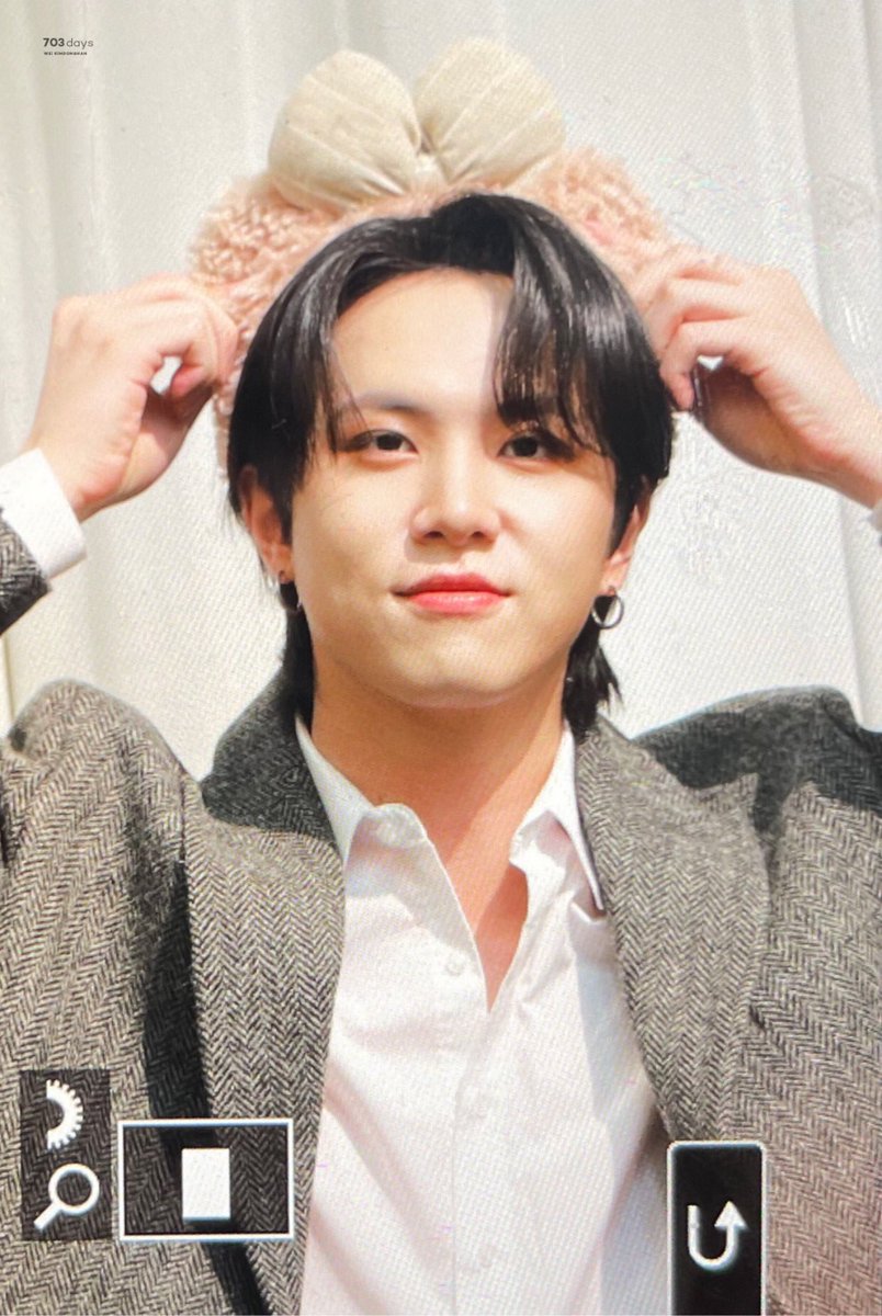 221202 울 동하니 아픈거 빨리 싸악 없어지게 해주세요 😢😖 #김동한 #위아이 #WEi