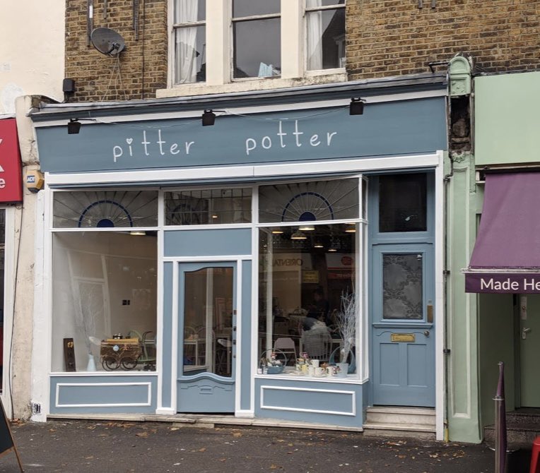 Claire Gilbert tweet media