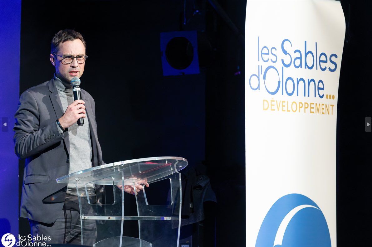 ablanchard31's tweet photo. Pour la 2ème année, @LSOAgglo organisait hier une soirée autour de la #cybersecurite en partenariat avec Vendée #FrenchTech @NumerimerA @ANSSI_FR @Gendarmerie #vendee https://t.co/4SaZ3cWWj6