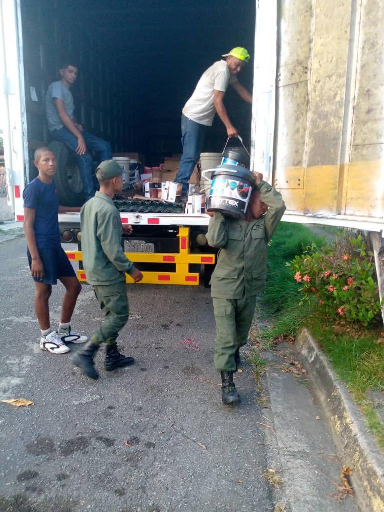 🔁RT || GJ <a href="/dhernandezlarez/">GJ. Domingo Hernández Lárez</a>: FANB desplegada en el Desarrollo Nacional ! #BricomilesEnAccion #ExpoPortuguesa2022 #FANB🇻🇪 #CEOFANB