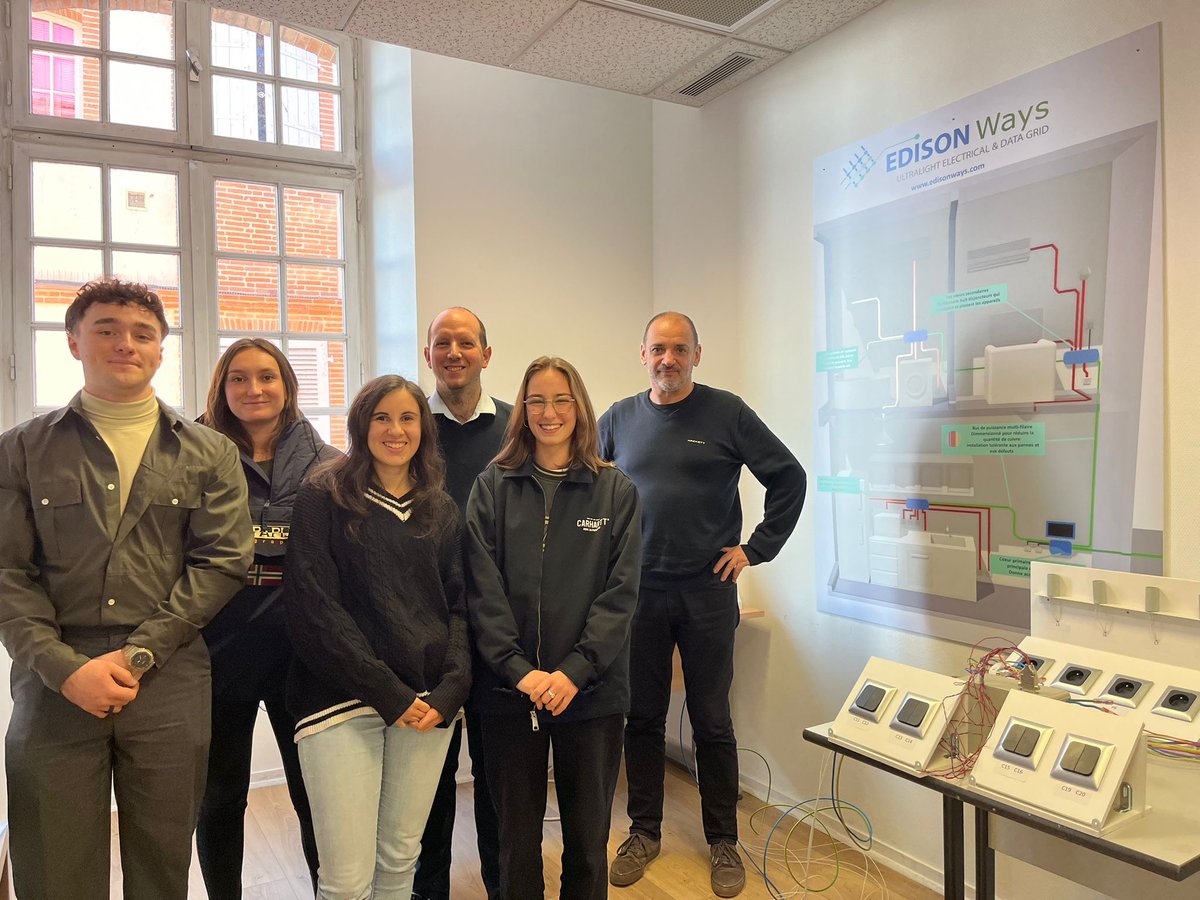 EdisonWays's tweet photo. Hier nous avons reçu les étudiants de l'@Univ_Toulouse avec @vivinnovation et leur avons fait découvrir notre #innovation https://t.co/Nsju3UEN63