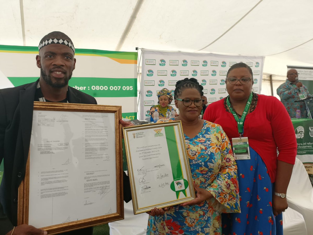 Eastern Cape MEC for Rural Development and Agrarian Reform, Ms N Pieters, handing over the title deeds to the Cwaru & Dube communities & the Witbooi family at the title deed handover ceremony in Middeldrift, Eastern Cape. #LandIsLife #dignityrestoration #dalrrdatwork @GCISMedia