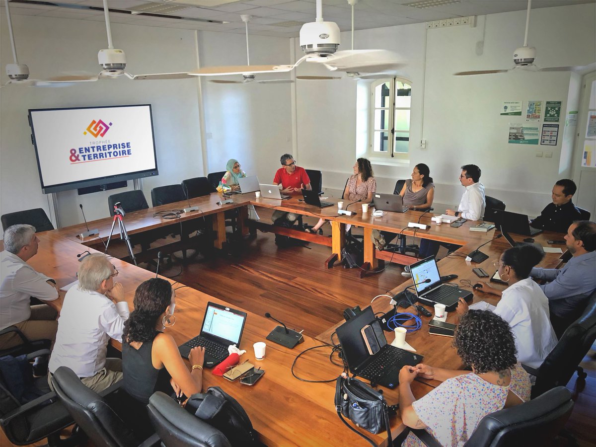 L'édition 2023 du Trophée Entreprise &amp; Territoire est lancée : une édition ou la RSE sera particulièrement scrutée.
Merci à l'ensemble de nos partenaires :
<a href="/Univ_Reunion/">Université de La Réunion</a>, <a href="/antennereunion/">Antenne Réunion</a>, <a href="/CPME974/">CPME REUNION</a>, <a href="/Groupama/">Groupama</a> Océan Indien, Urcoopa, @zeop_officiel, <a href="/airfrance/">Air France</a> et la <a href="/Region_Reunion/">Région Réunion</a>.