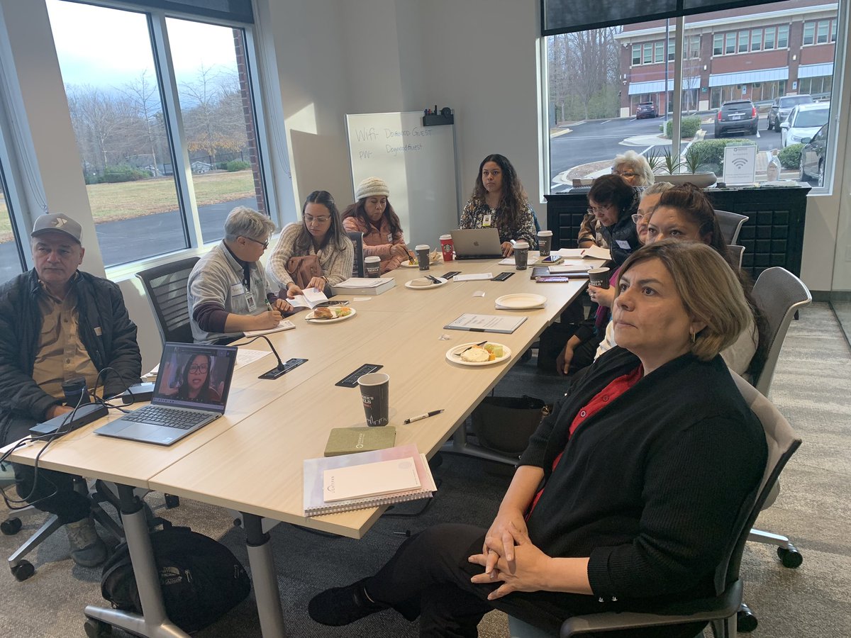 vanregenmorter's tweet photo. At @DogwoodWNC hosting the WNC hub of the NC Community Health Worker Summit today — in Spanish and English. Grateful to my colleagues Margarita Gonzalez and Rebecca Telberg formaking it all possible. https://t.co/gmneGIhWYV