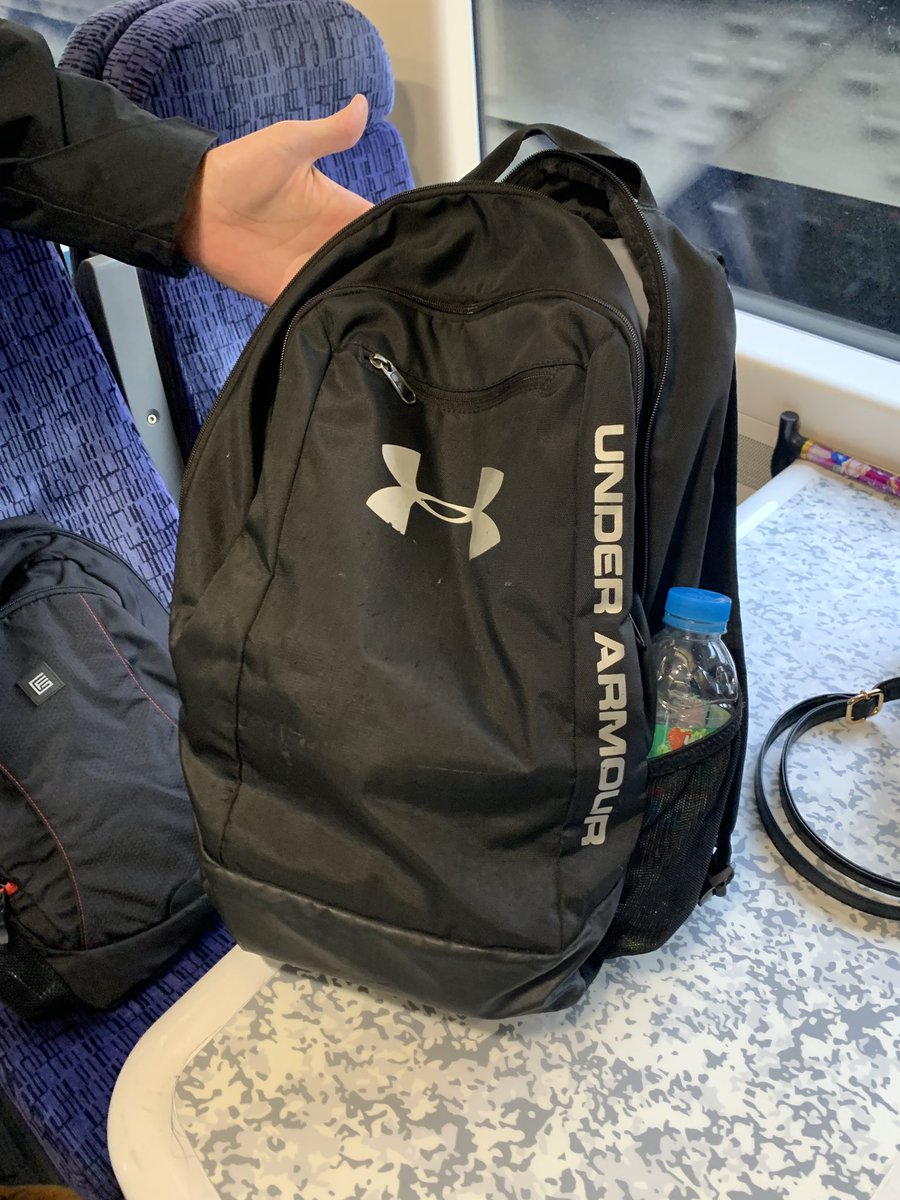JenHealing's tweet image. .@Se_Railway lost your bag whilst getting off at East Waterloo around 1330 today? We handed it into #charingcross station (arrived 1335)