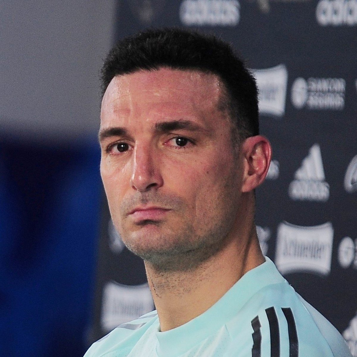 nocontextfooty's tweet image. 