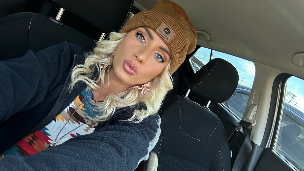 Barbie Porter on Twitter: "Orientation 📚"