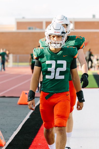 Harlingen_South's tweet photo. 🔥 💪 Congratulations to 16-5A DI 1st Team All-District Inside Linebacker Caleb Anaya @CoachIGonzalez @HHSSouth @HCISD_Athletics @SouthHawksFB https://t.co/SKbguag6S1