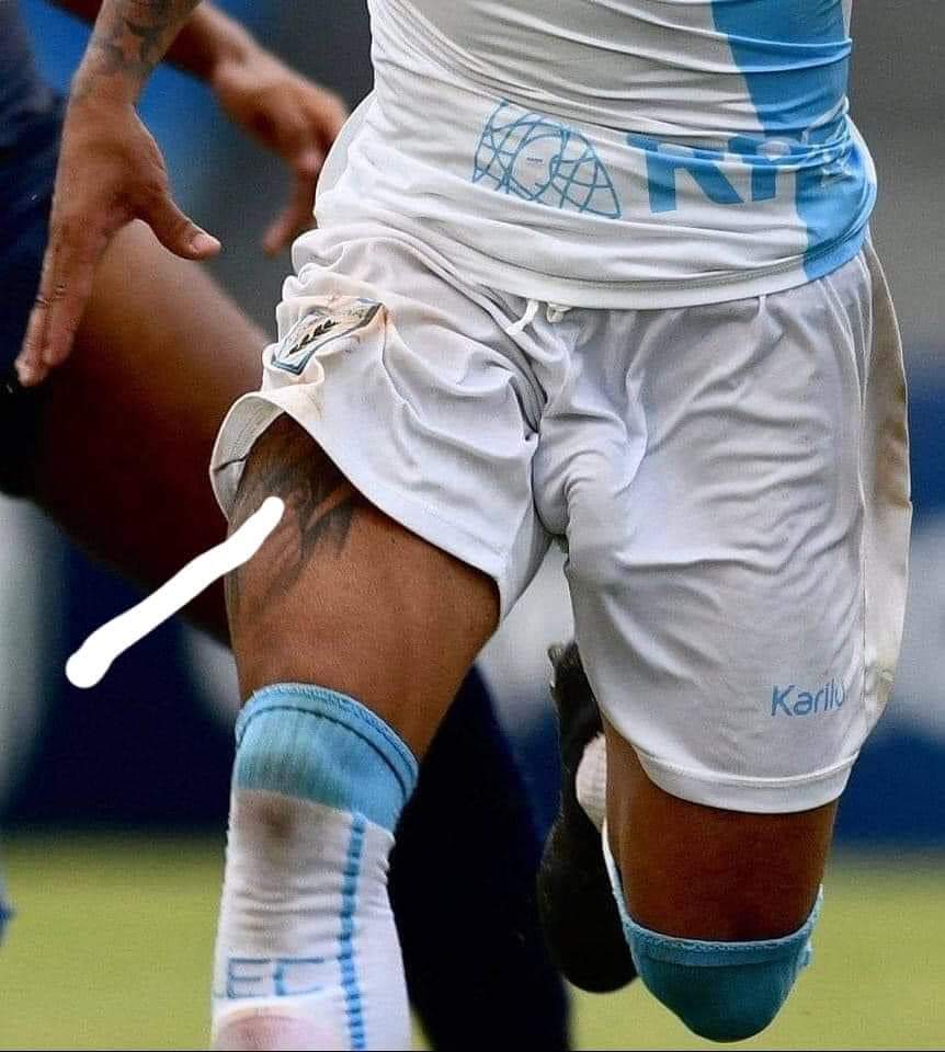 ถ้าควยผมใหญ่คงดีแน่เลย