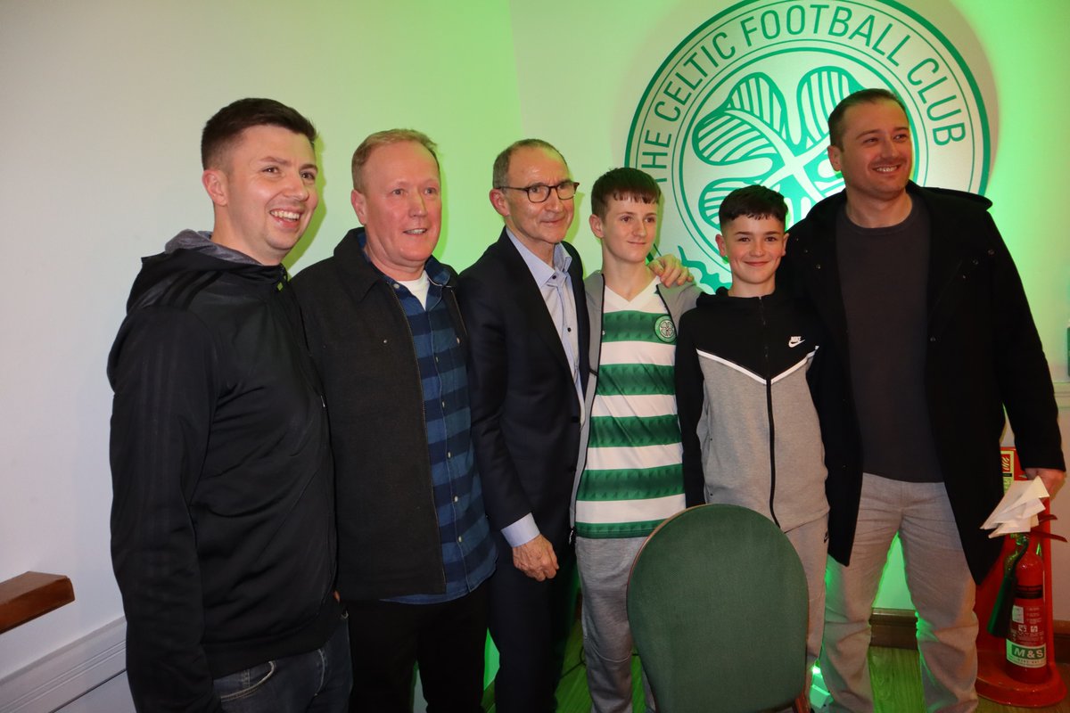 What a memorable evening that was at Celtic Park last night! Thank you to all who came along to hear me chat about my time managing <a href="/CelticFC/">Celtic Football Club</a>, have copies of my book signed &amp; support <a href="/FoundationCFC/">Celtic FC Foundation</a> in the process. I felt humbled to receive such a warm welcome back in Glasgow.🍀