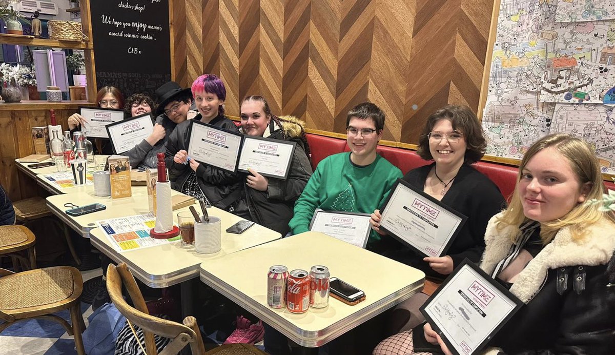 What an amazing end of course celebration we all had last night! Massive well done to these wonderful #youngcarers  who completed the <a href="/mytime_charity/">MYTIME Young Carers</a> online Employability Programme

They have brought such fun and laughter to my Thursday evenings and I have loved teaching them 🎉