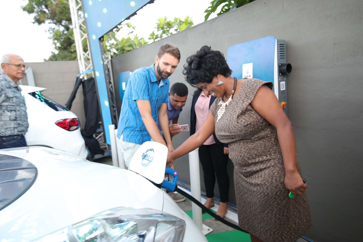 UNDPplanet's tweet photo. The @UNDP_Pacific @FijianGovt Blue Accelerator Grant Scheme is working to #SaveOurOcean. 

From green mobility, to fish tank farming, to edible pearl oyster farms, these 8 projects are leading the way to a #blueeconomy: https://t.co/KItslnNNHK https://t.co/gLkzAyOmTr