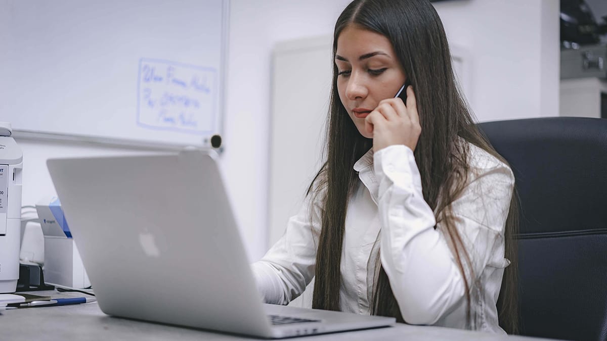 switchmedic's tweet photo. How to minimise lost calls at your #practice

Read More: https://t.co/VSpXK7Nu8K https://t.co/BF3EWsJP4D