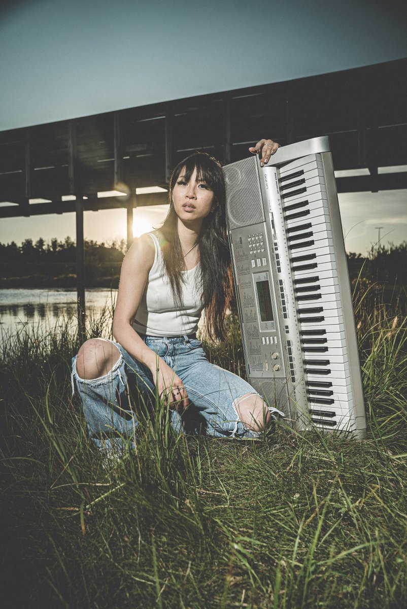 Calgary Eyeopener (@cbceyeopener) on Twitter photo It's Monday so that means it's time for another local music profile! Today <a href="/Mack_CBC/">Mack Meyer</a> brings us the story of #Calgary R&B-neosoul artist, <a href="/natalia8chai/">Natalia Chai Music</a>
📷 Orein Ferdinandus It's Monday so that means it's time for another local music profile! Today <a href="/Mack_CBC/">Mack Meyer</a> brings us the story of #Calgary R&B-neosoul artist, <a href="/natalia8chai/">Natalia Chai Music</a>
📷 Orein Ferdinandus