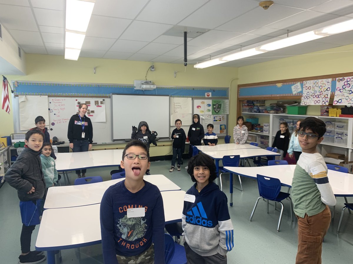 NjMpe's tweet photo. Community meetings at MPE! Learning about caring and empathy.  Proud2BMPE https://t.co/sezmcjK58Q