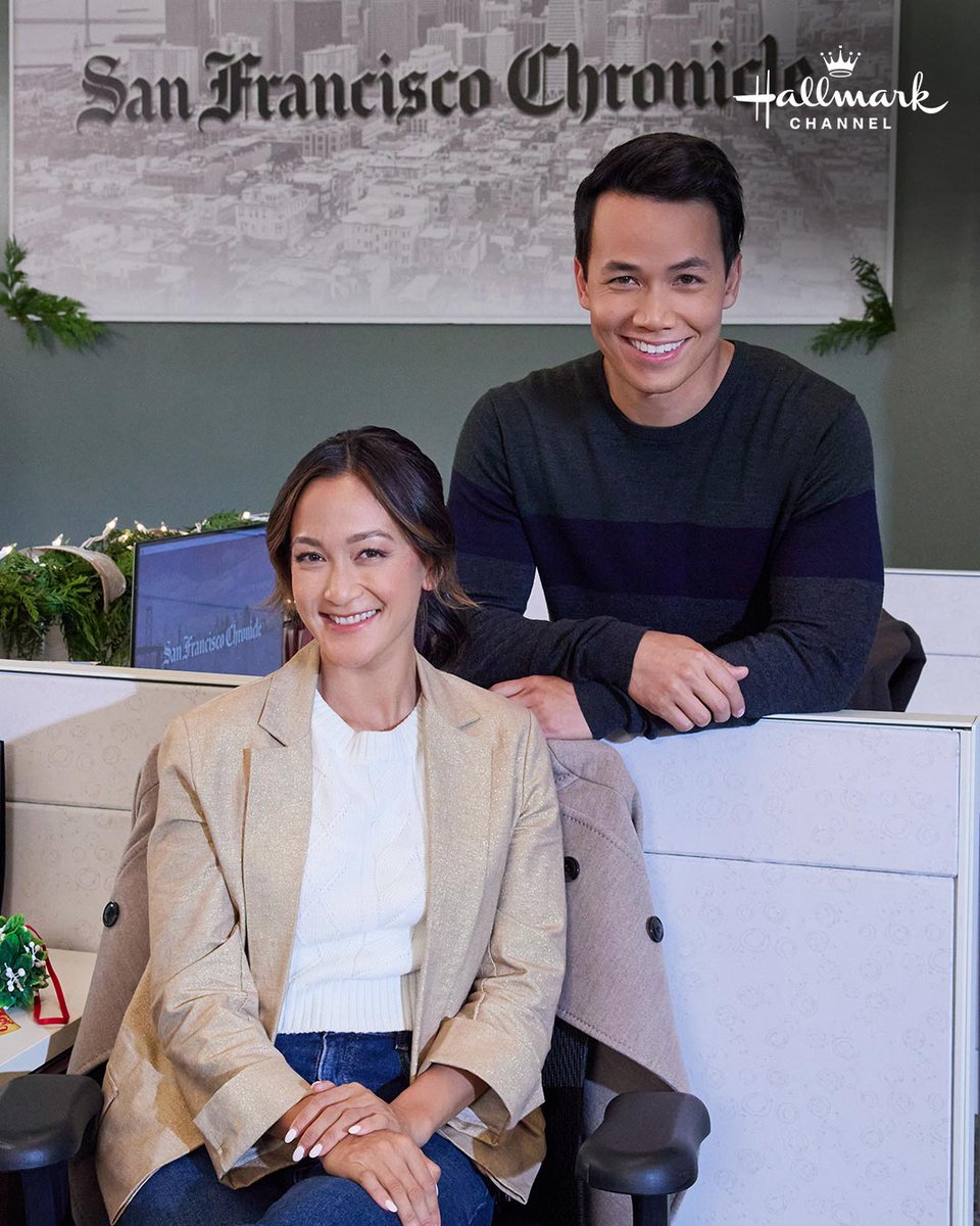 hallmarkchannel's tweet photo. The San Francisco Chronicle is counting on these two to cover a Christmas Party. Will Liv (Shannon Chan-Kent) and Henry (@ShannonKook) get along? Tune in tonight at 8/7c to watch #ABigFatFamilyChristmas! https://t.co/yqZOl3XfrI