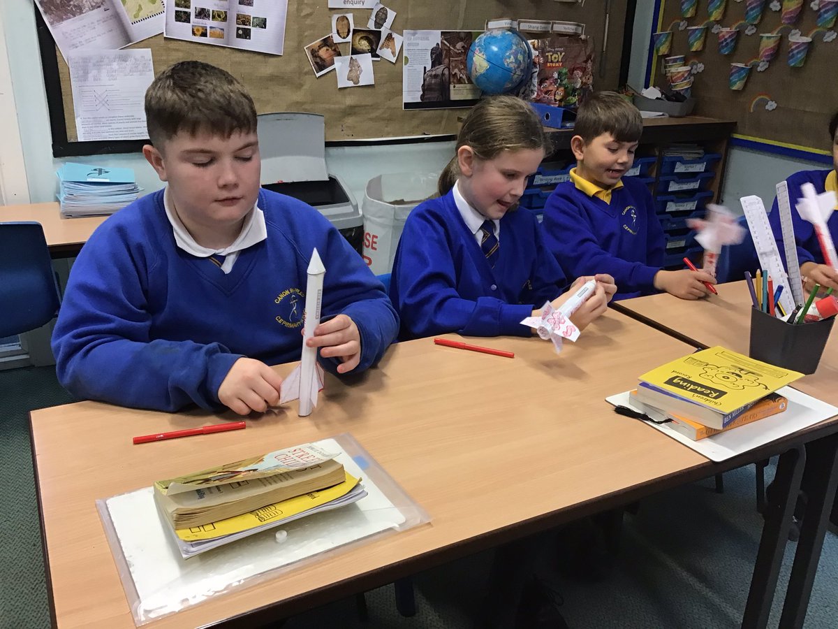 CanonYearFive's tweet image. Y5A loved creating their stomp rockets! Lots of fun was had! 🚀 #CSPSSTEM #CSPSScience #EarthAndSpace @CanonSharples @LT_Trust @Cornerstonesedu