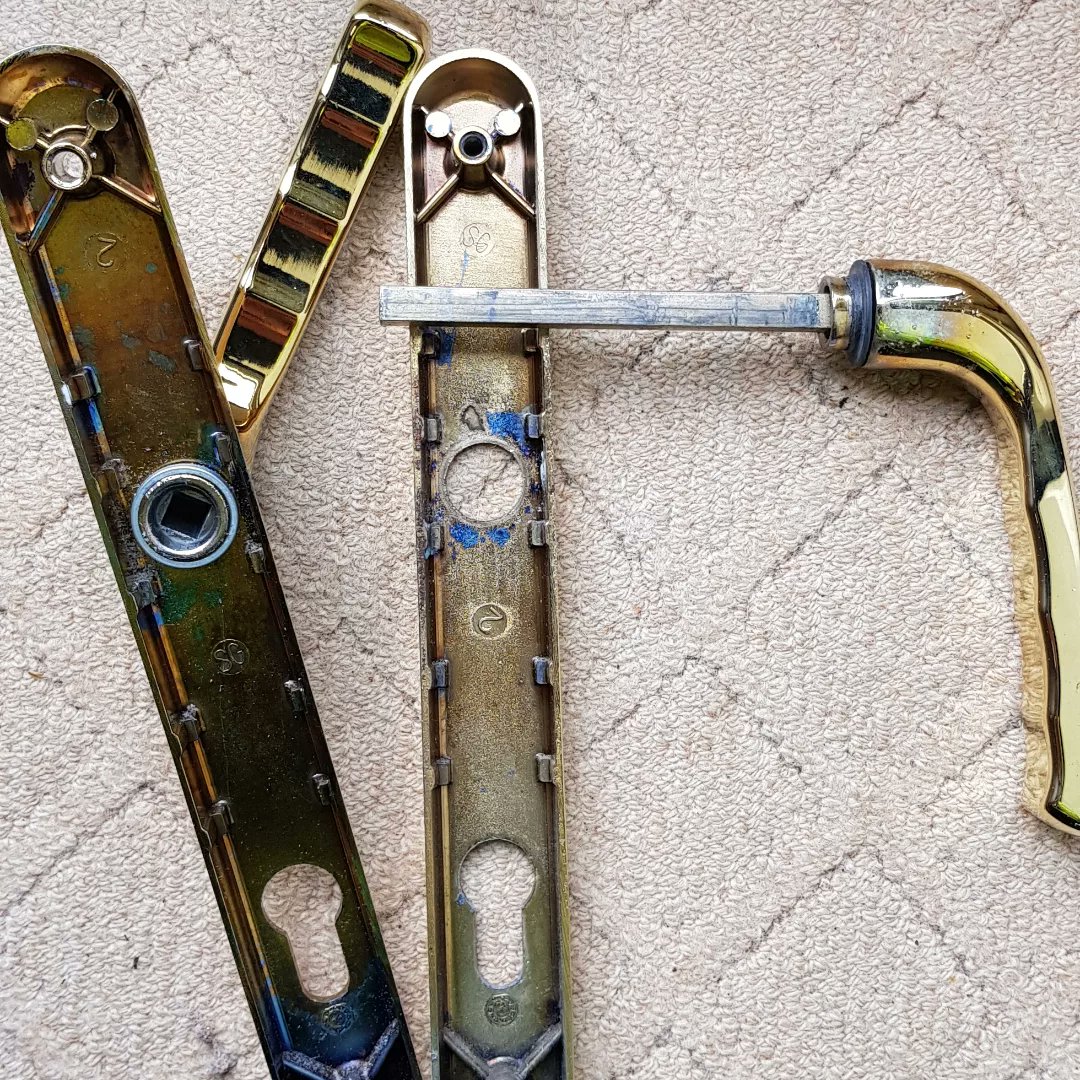 Champion Lady Locksmith tweet media