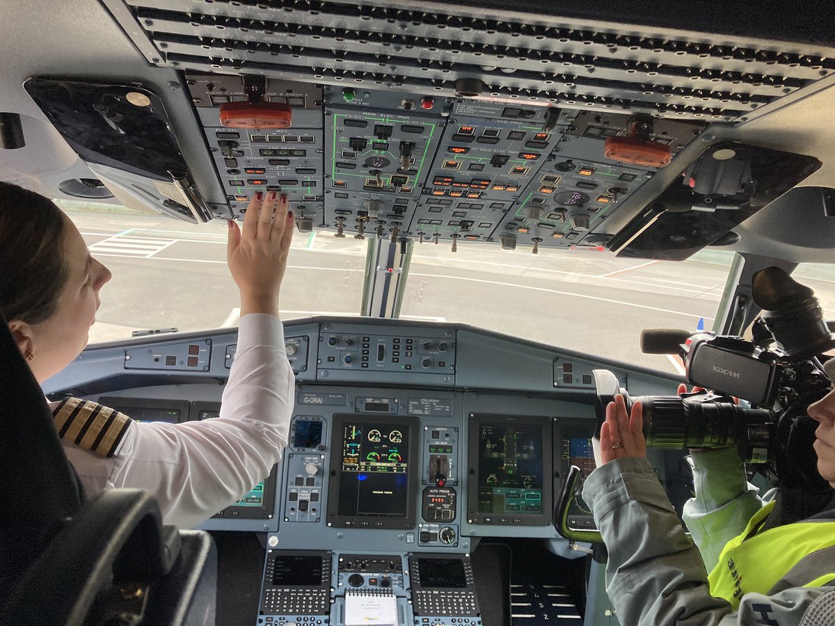 We’ve spent the morning with one of Aurigny’s 5 female pilots. The very awesome Maaika Penris. Find out what she thinks about the job tonight at 17:30 <a href="/ITVChannelTV/">ITV Channel News</a>