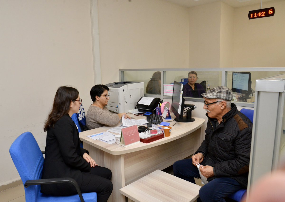 Sıhhiye Sosyal Güvenlik Merkezi Ek Hizmet Binası “Mustafa Kemal Bulvarı Ziya Gökalp Cad. No:10 Çankaya/ANKARA” adresinde hizmete girmiştir. Kurumumuza ve vatandaşımıza hayırlı olsun.
Sıhhiye Sosyal Güvenlik Merkezinde gerçekleşen tüm hizmetler Ek Hizmet Binasında da yapılmaktadır