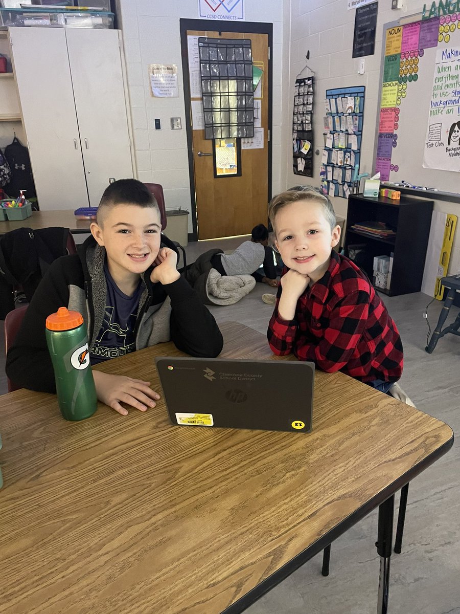 Heidi Sansone tweet media