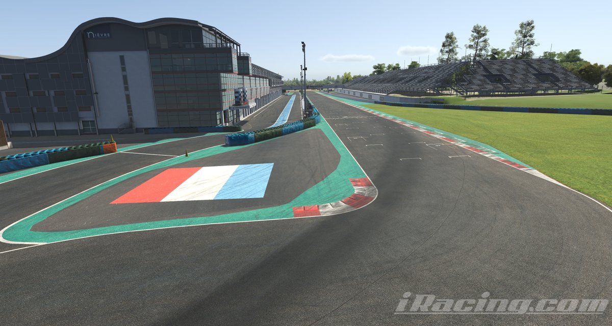 iRacing's tweet image. 📍 Magny-Cours 🇫🇷